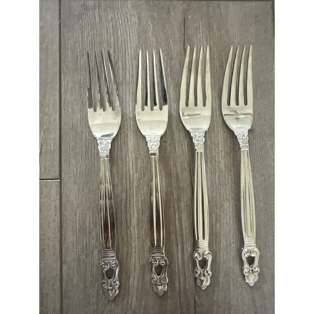 4 Towle KING GUSTAV, 18/10 Stainless Steel,‎ Dinner Forks China